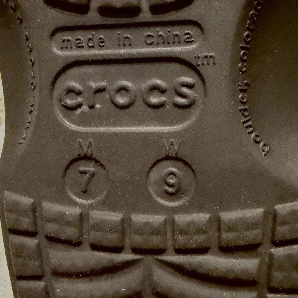 CROCS Dark Brown Lined - Picture 4 of 6